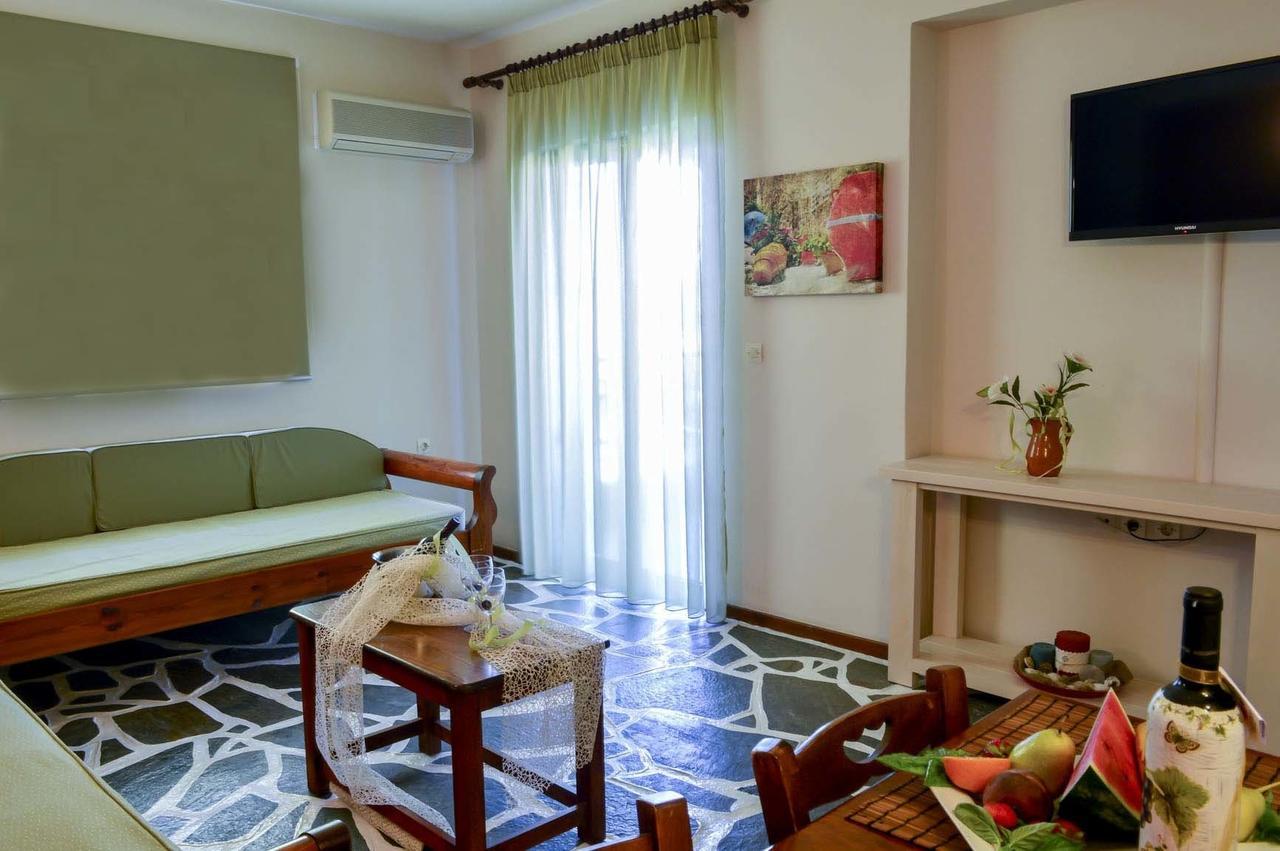 Amaryllis Hotel Kalamaki  Bilik gambar